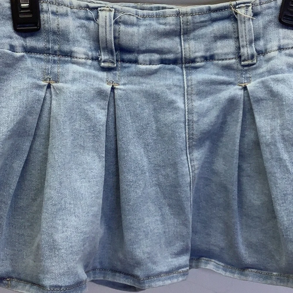 Refuge Size Medium Light Blue Denim Skirt, Preloved
